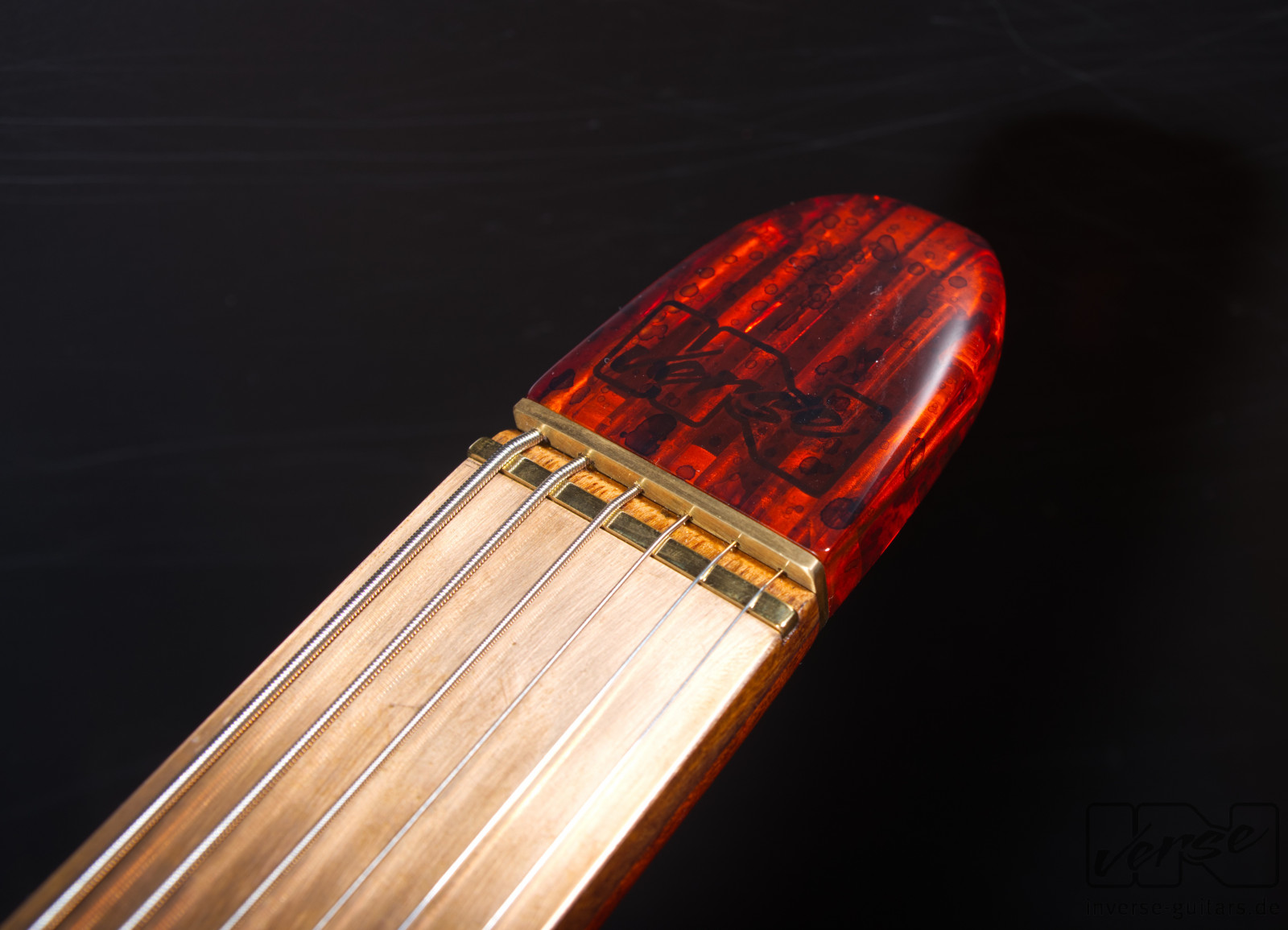 fretless Manta baritone guitar
